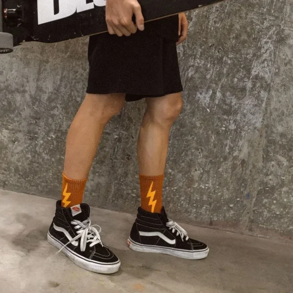 Lightning 2023 Stripe Hiphop Fashion Pattern Skateboard Men Skateboard Socks Cotton Socks Funny Unisex Harajuku Couple Socks Hip - Image 2