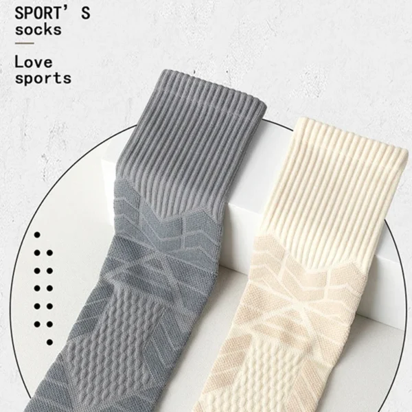 3 Pairs Men Sports Socks Riding Cycling Basketball Running Sport Sock Hiking Ski Man Kids Bicycle Skateboard Slip Winter Socks - Image 4