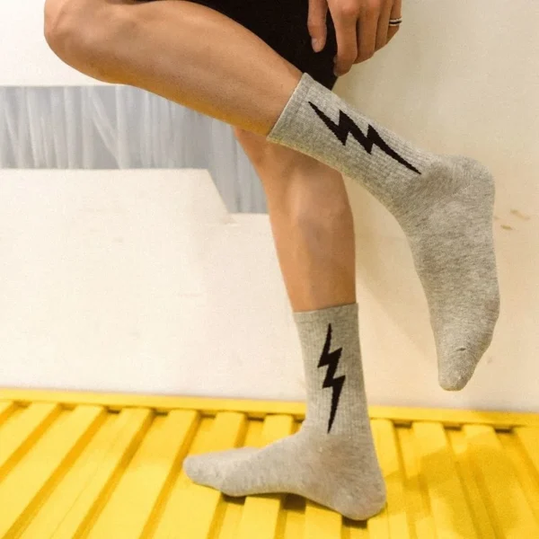 Lightning 2023 Stripe Hiphop Fashion Pattern Skateboard Men Skateboard Socks Cotton Socks Funny Unisex Harajuku Couple Socks Hip - Image 3