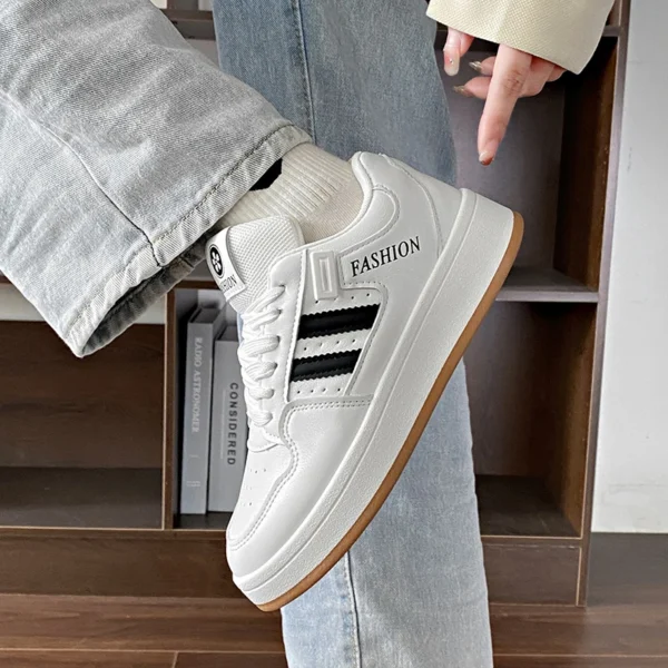 2024 New Women Luxury Zapatillas Skateboard Bread Shoes Retro National Trend Sport Shoes Board Women Skate Sneakers Size 35-40 - Image 5